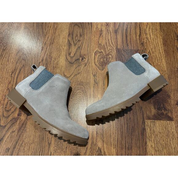 Sorel Women's Emelie II Suede Chelsea Bootie Taupe Sz 9 Waterproof Lug Sole - Picture 1 of 11